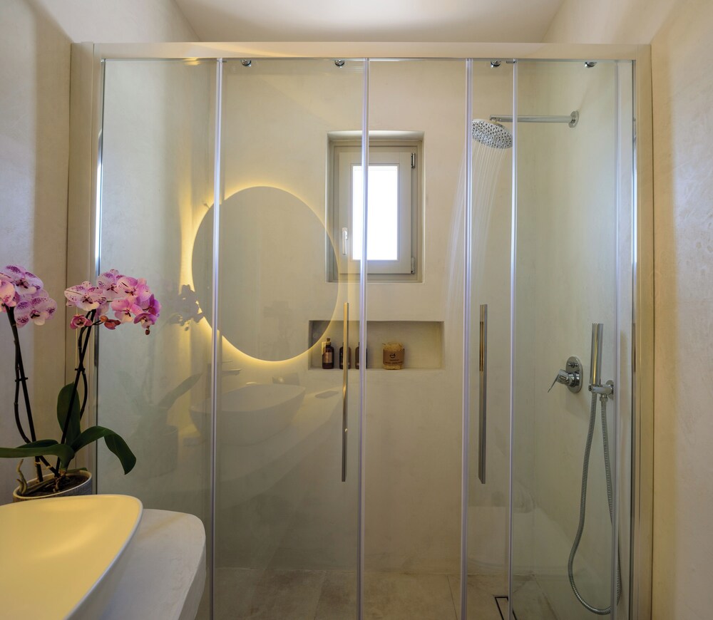 Avan Luxury Villas