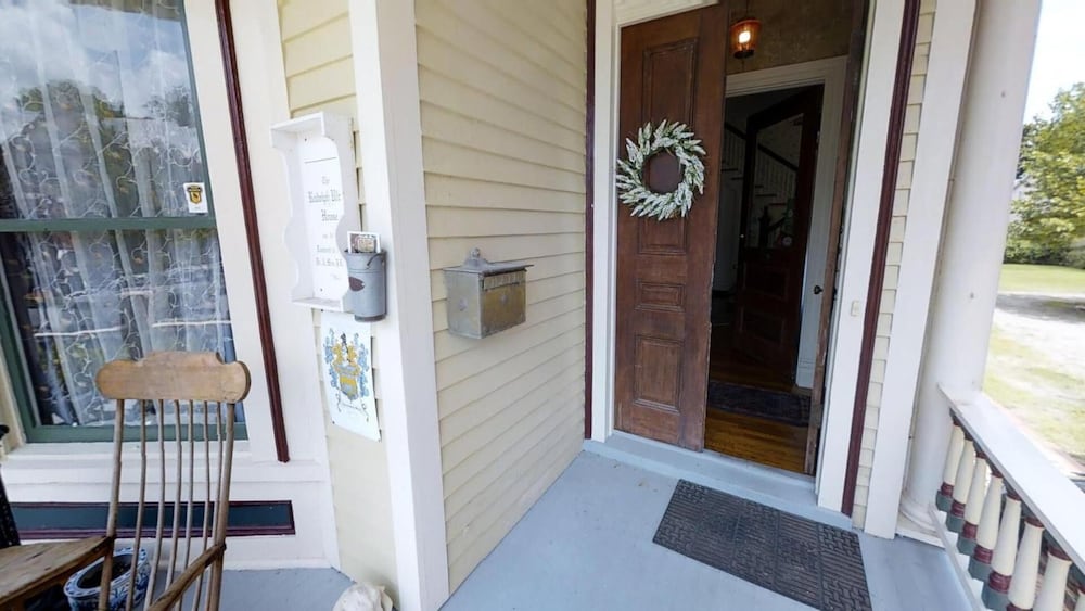 New Bern Vacations - Hanna House Bed  Breakfast - Property Image 8