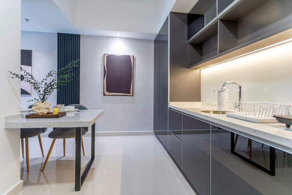 Novo Suites @ Jalan Ampang Skypool