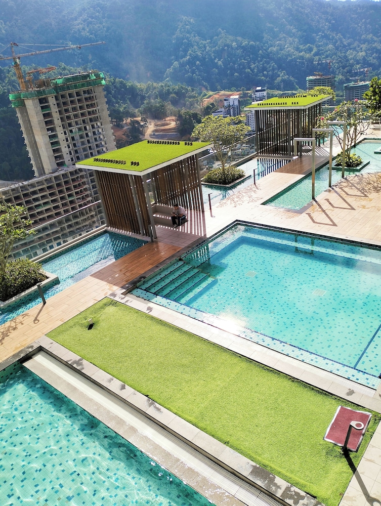 Windmill Upon Hills Retreat Apartments