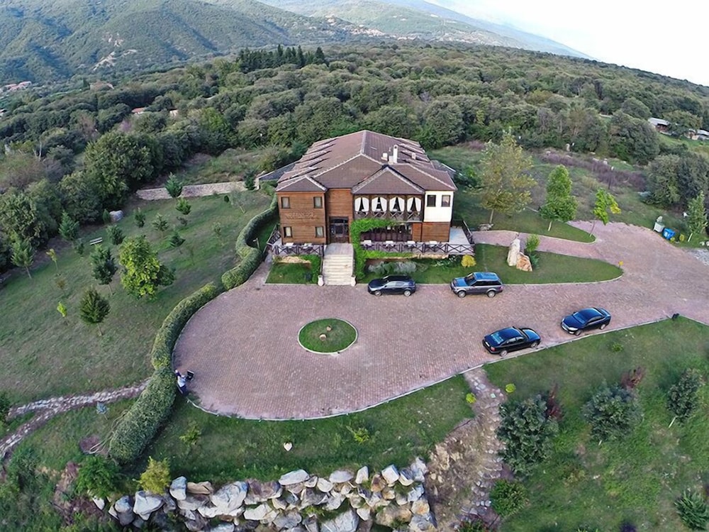 Refanidis Natural Luxury Hotel