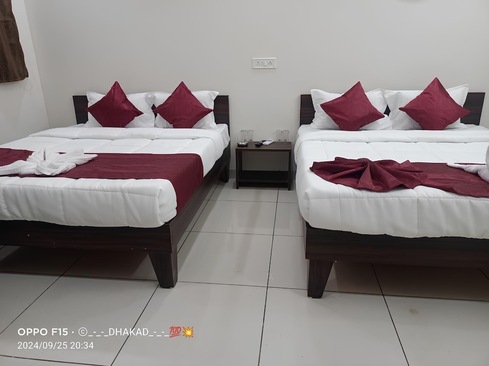 Hotel Shiv Parvati