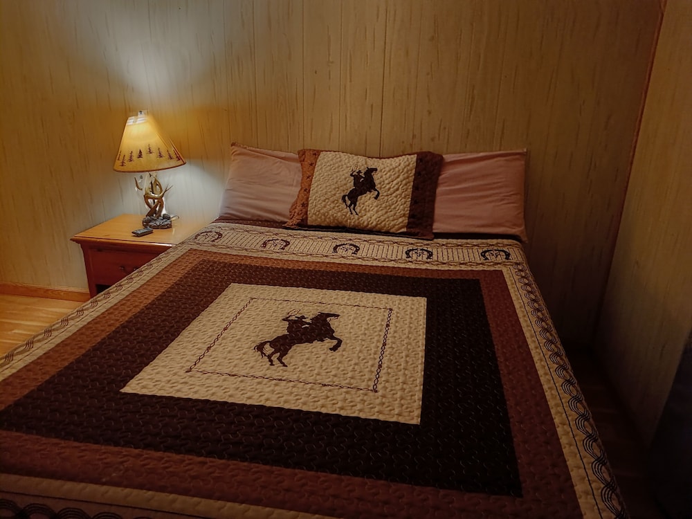 El Rancho Motel