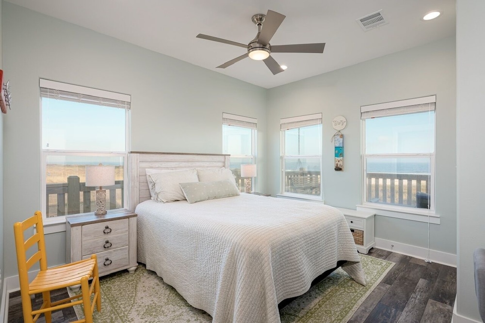 Perfectly Happy 4 Bedroom Home