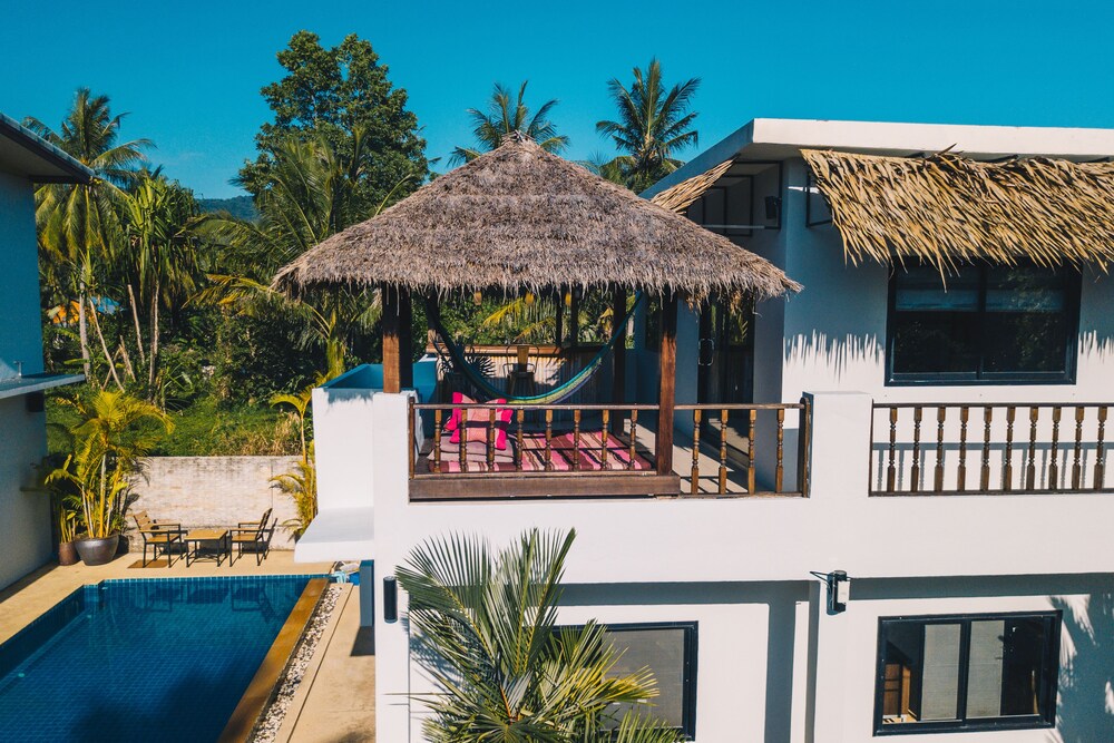 Coco Lilly Villas