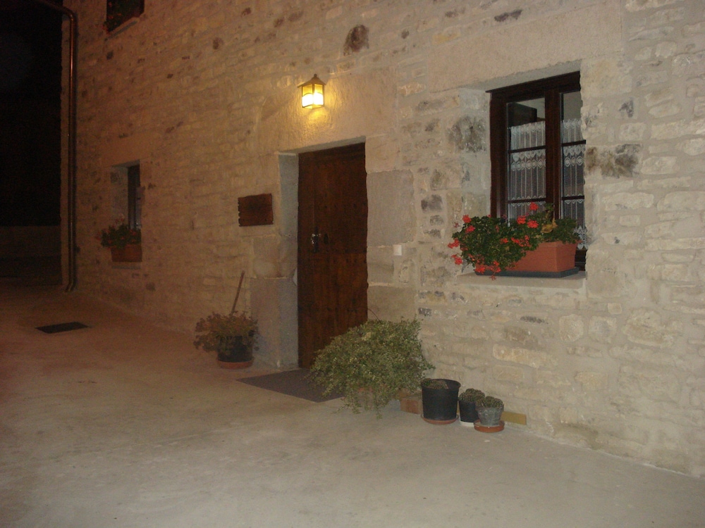 Photo 24