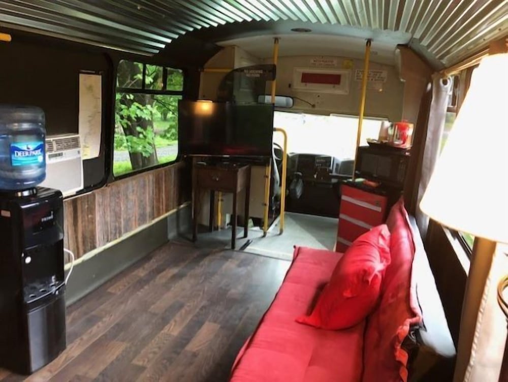 Canal Cabins