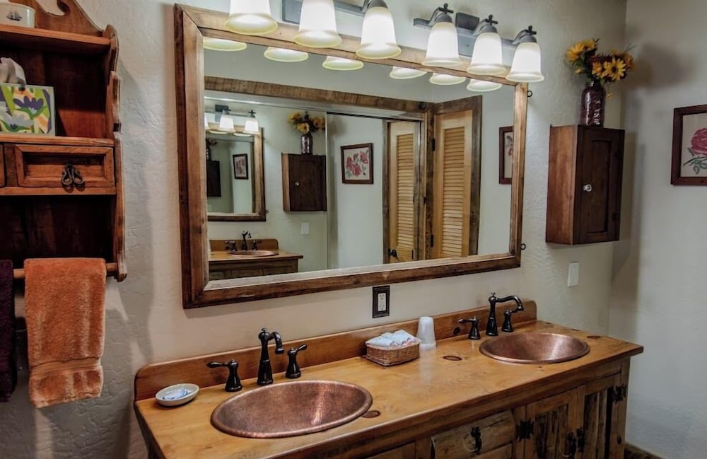 Beeline Guest House