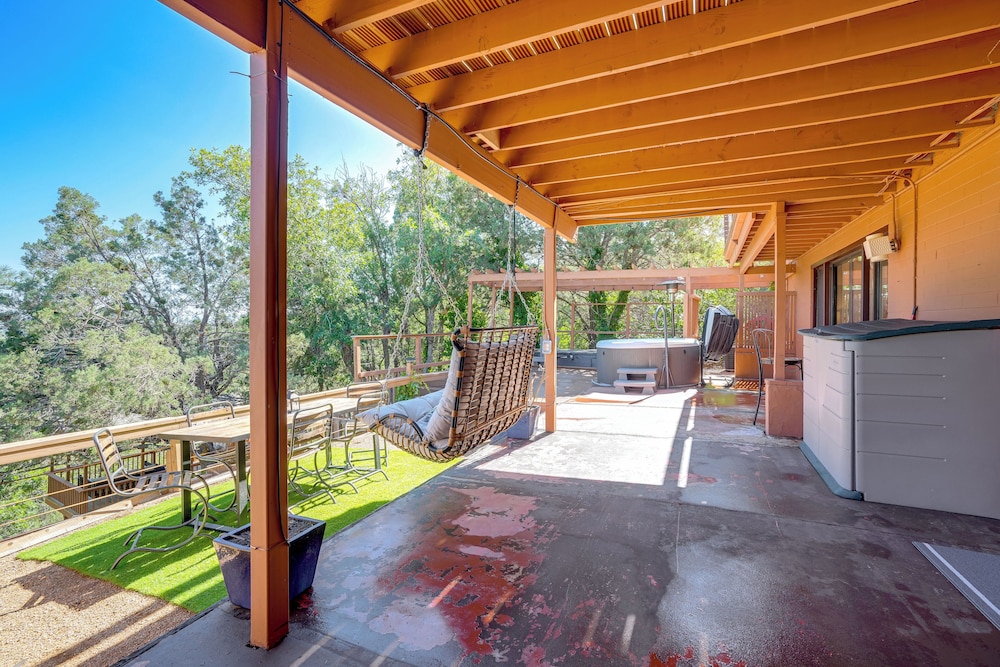 Prescott Vacations - Picturesque Prescott Home w/ Mtn Views Hot Tub - Property Image 22