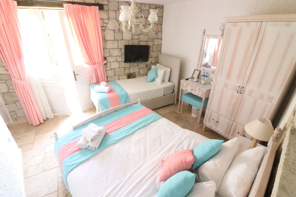 Galya Otel Alacati - Image 30