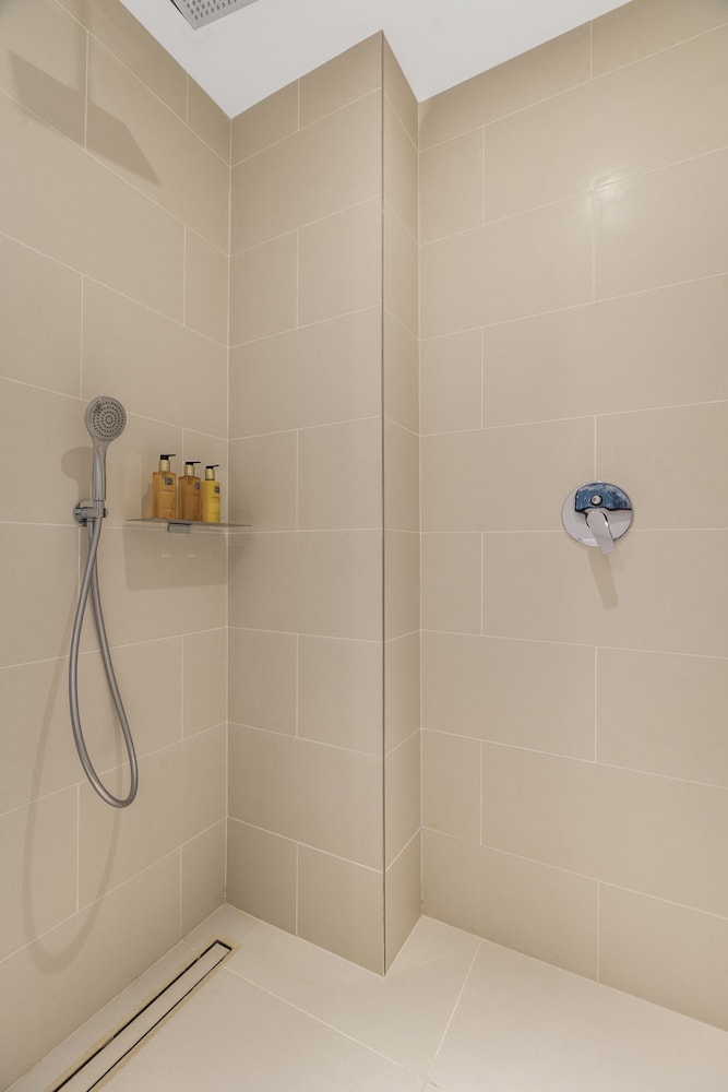 DXB - Vida Residences Dubai Marina - 4308 - DM