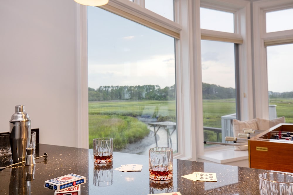 Beachwalk by Avantstay Hilton Head Oasis Steps From Singleton Beach