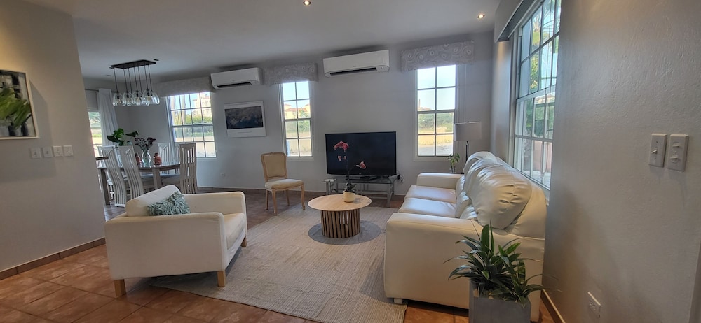 Tierra del Sol Beach Home