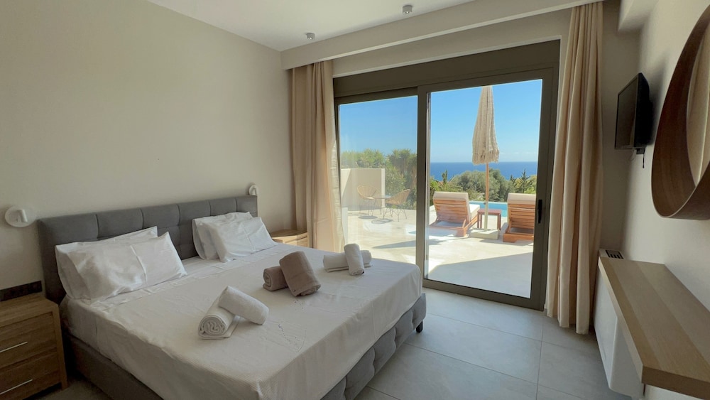 Seaview Serenity Villa in Kefalonia