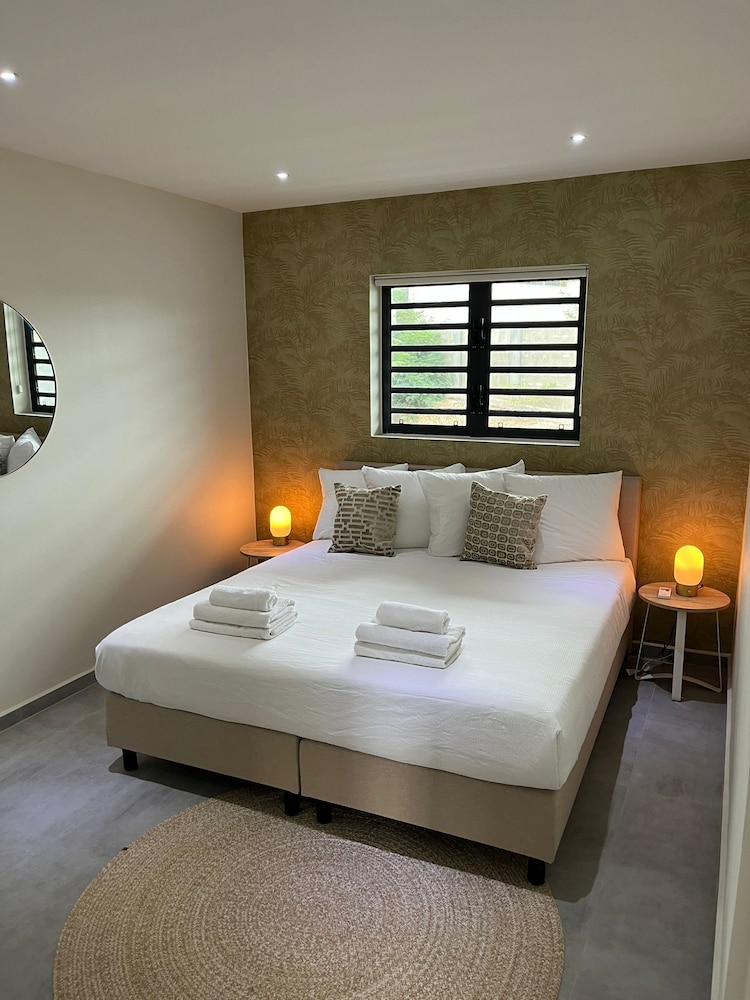 Apartment Serena, Mambo Beach