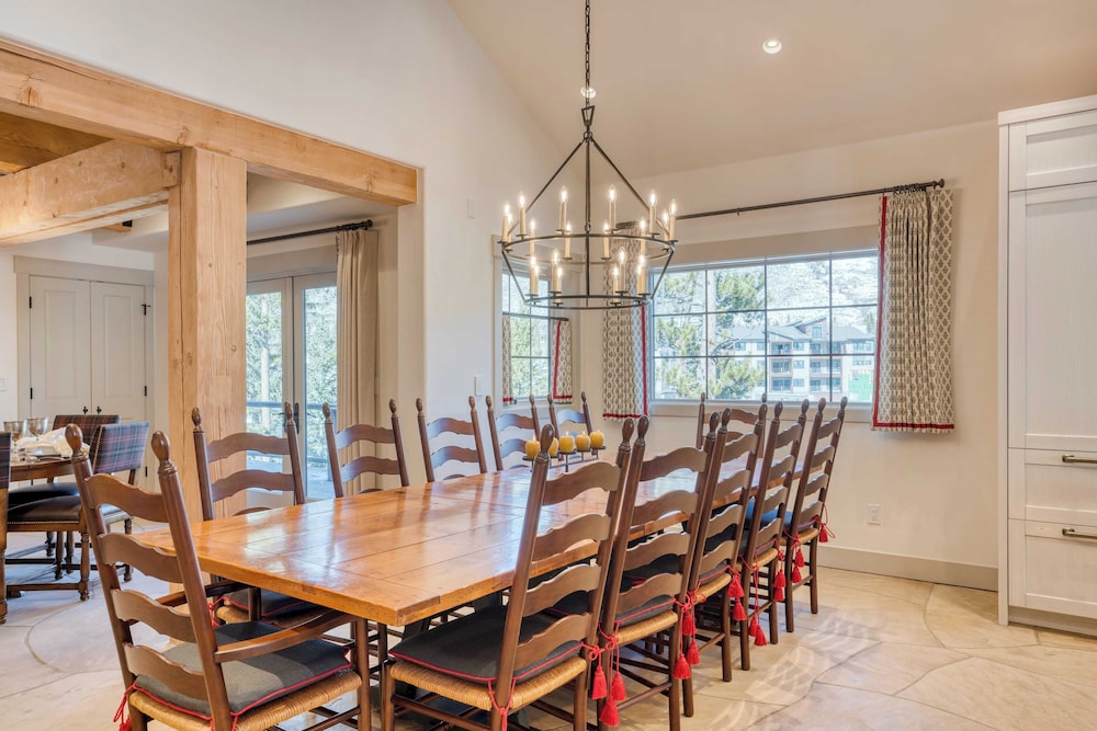 Luxury Mountain Estate w/ Indoor Pool, Gym & Hot Tub Near Keystone | Sleeps 19