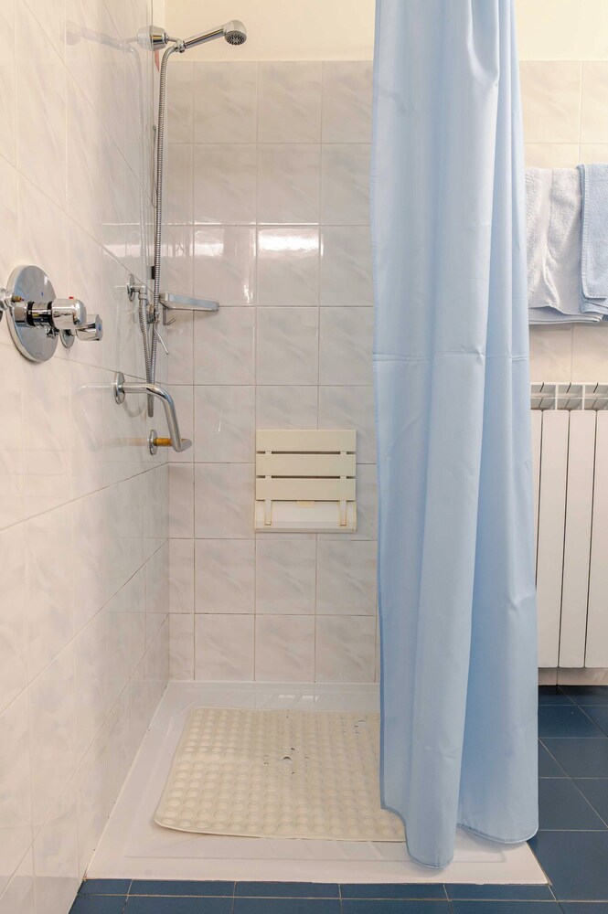 Hotel 3 Comfort and Serenity Heart of Ventimiglia photo 5
