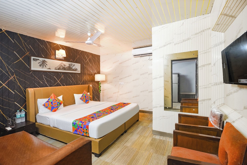 Fabhotel Heritage Residency
