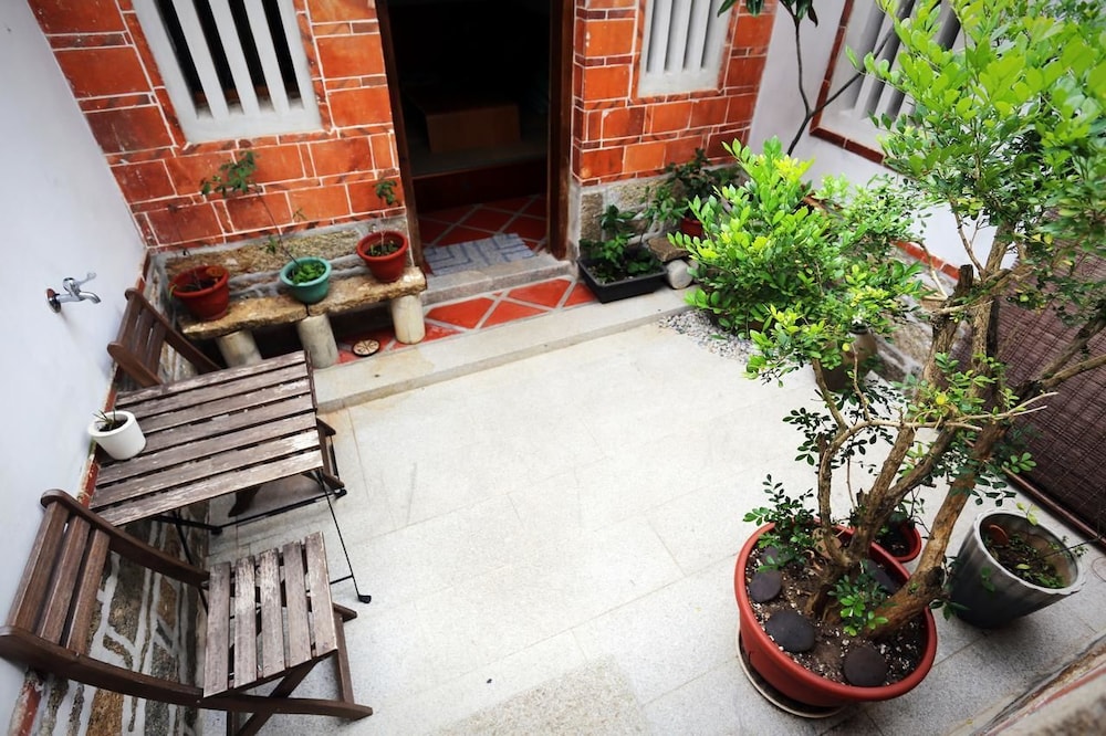 Kinba Guest House