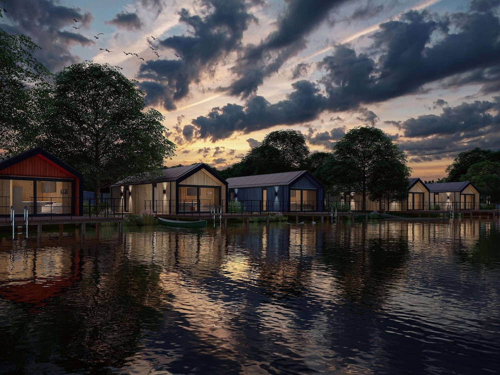 Lodge by the Lake in Arcen With Water Terrace, photo 17