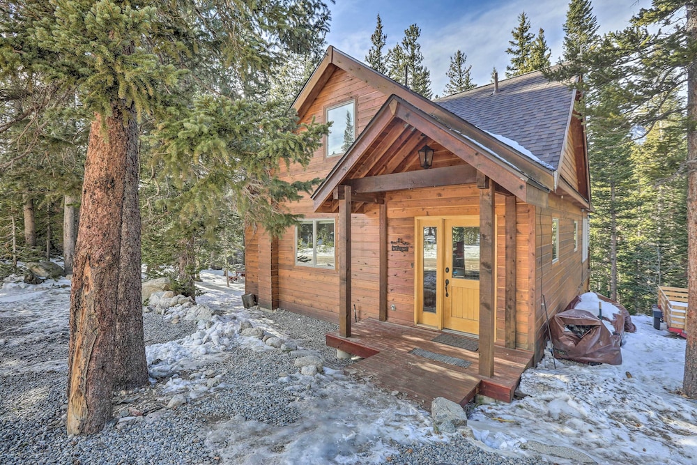 St Mary's Lakefront Cabin w/ Deck & Wood Stove! view 4