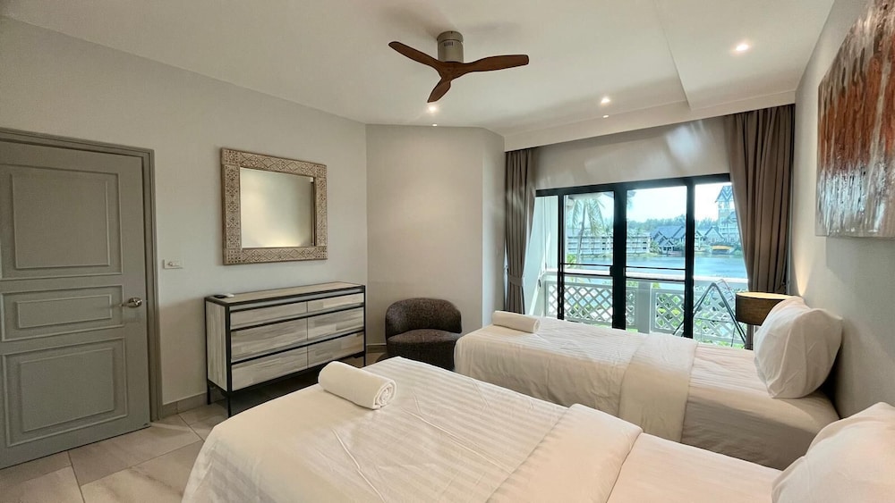 Luxury Seaview 6 Bedrooms With Infinity Pool Villa, Private Gym, Superfast Wifi