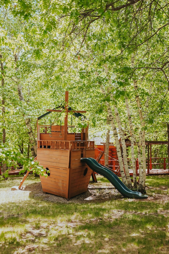 Jack Pines Resort view 5