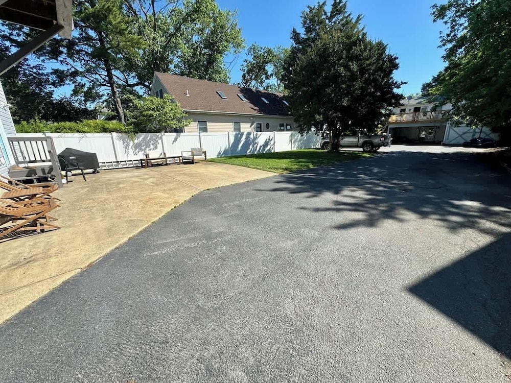 Solomons Island 6BR Family Getaway