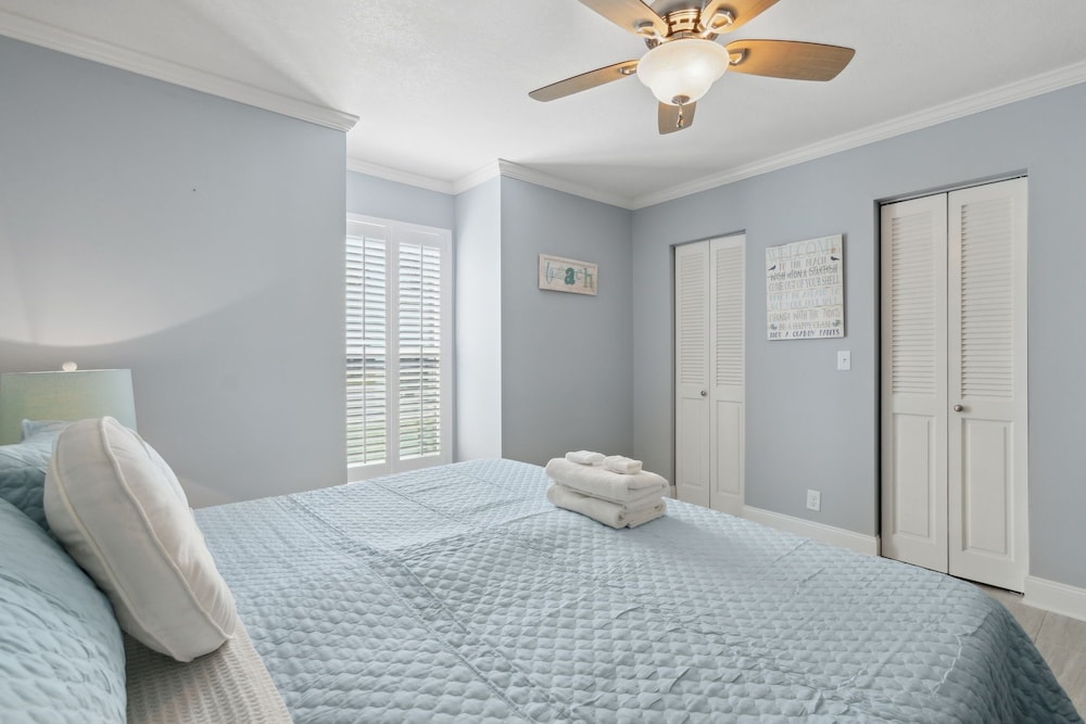 Fernandina Shores 6398 2 Bedroom Condo