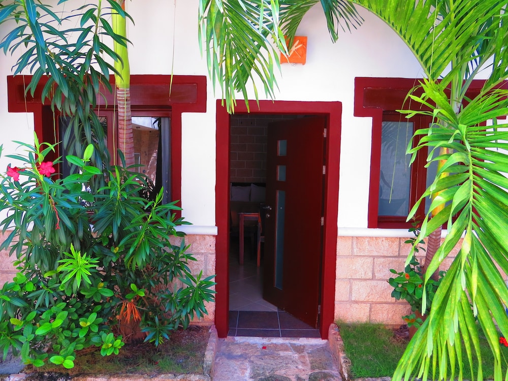 Hotel Xibalba Hotel - Image 1