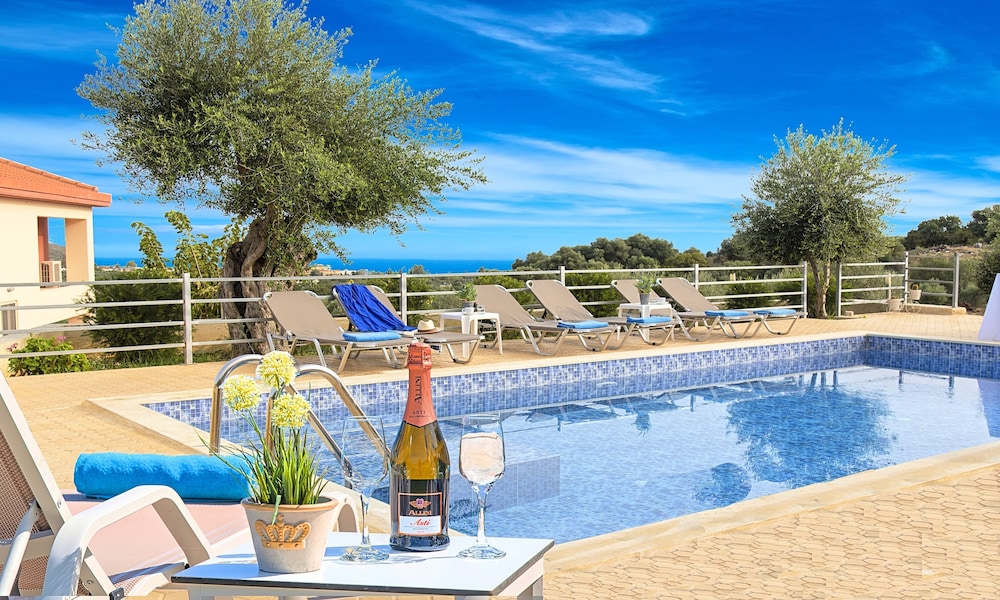 Aqua Blue Villas with Heated Pool