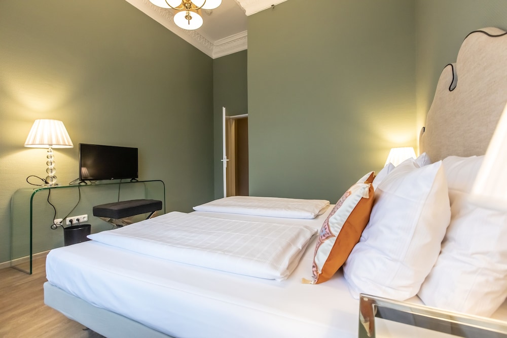 Frankfurt Vacations - Hotel Monopol - Property Image 38