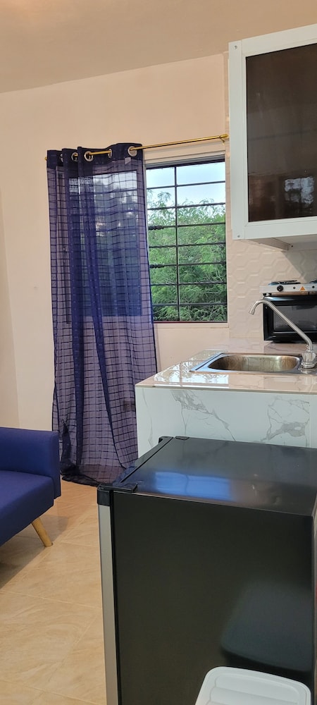 1 and 2-bed rms apt Across Juan Dolio view 4