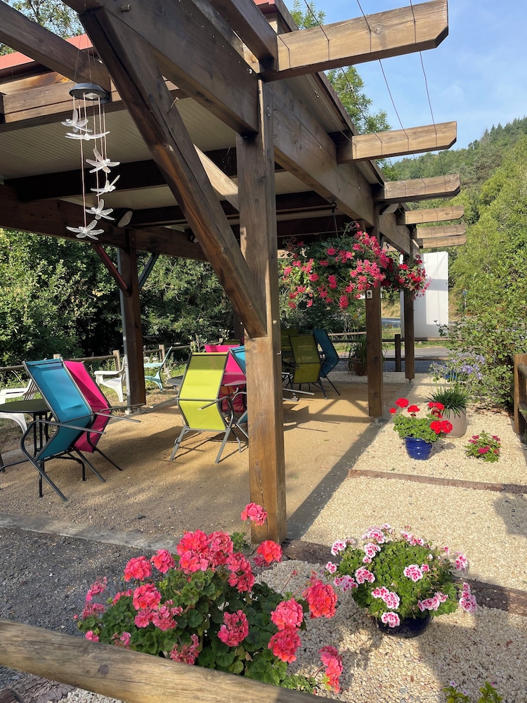 Auberge le Matagot