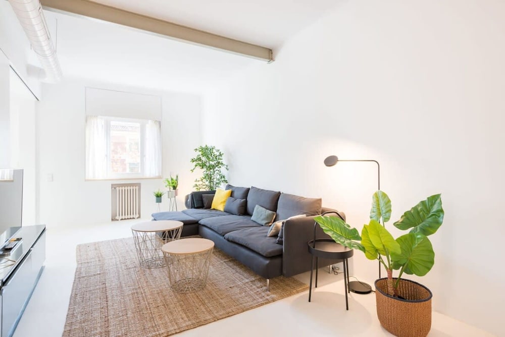 Delicias Designer 2 Bedroom Apartment in Atocha