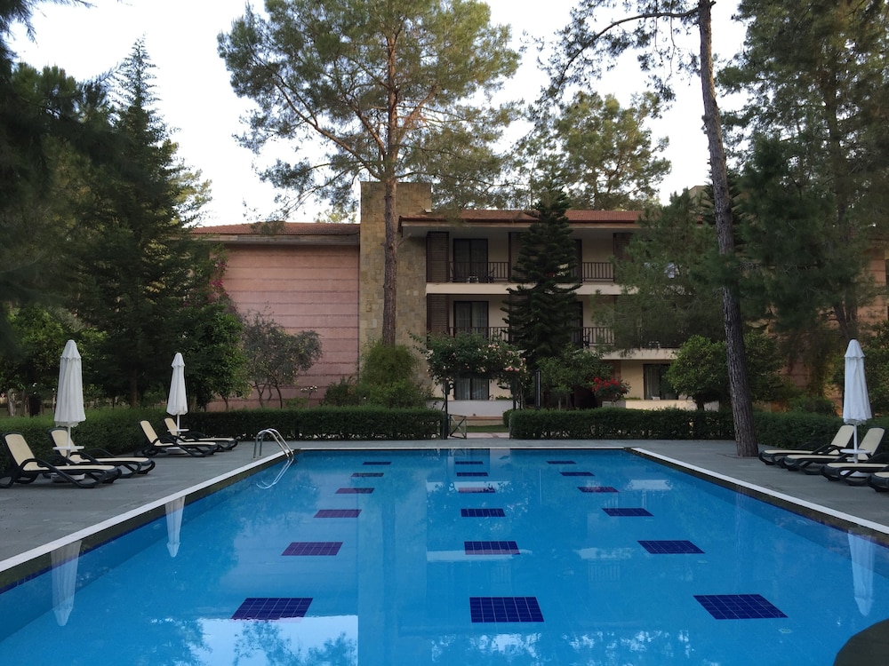 Champion Holiday Village - All Inclusive