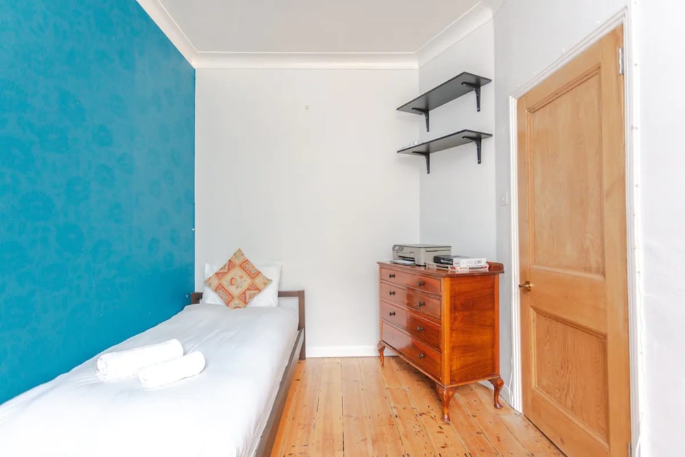 Cosy 2 Bedroom Apartment in Central London With Garden