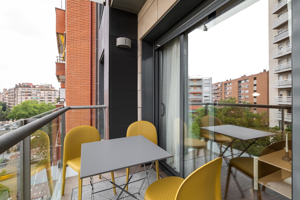 Les Corts Apartments By Olala Homes
