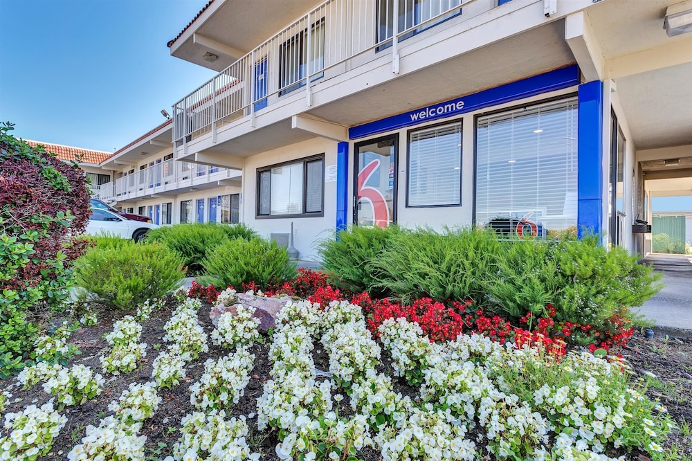 Motel 6 Vallejo, CA - Six Flags West