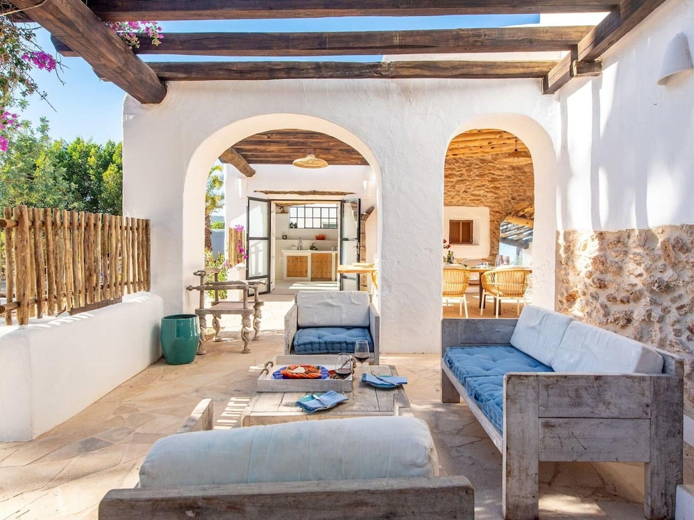 Impressive Farmhouse With Pool