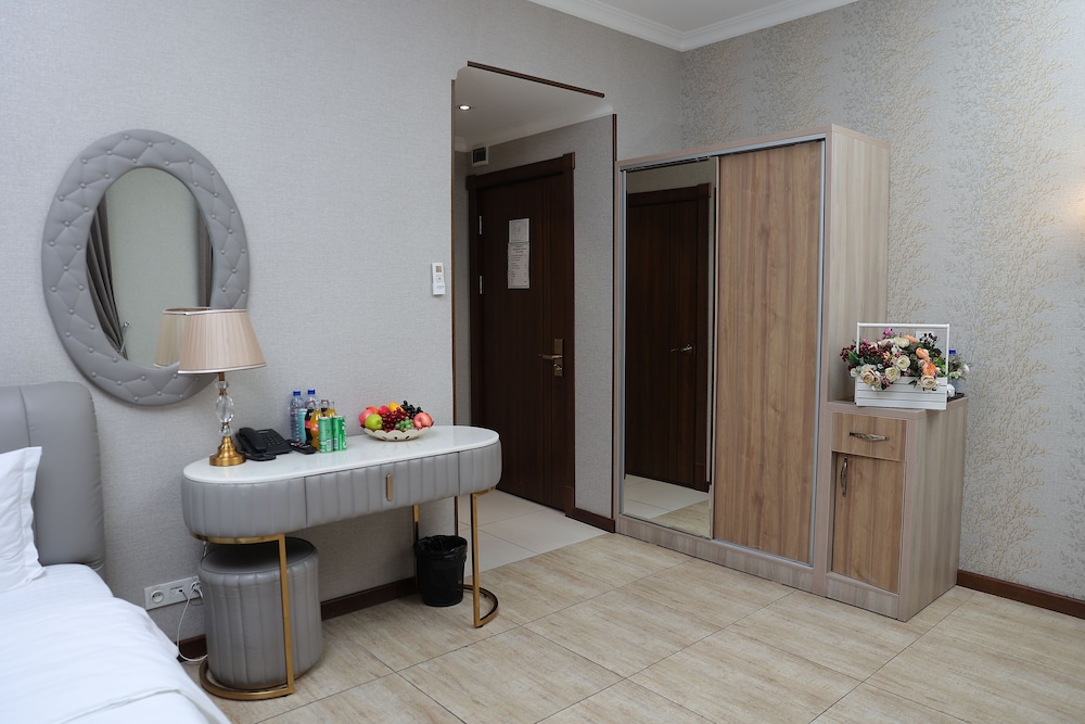 Eco Boutique Emerald Hotel