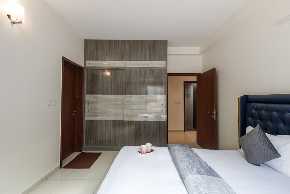 The Elite Apartment Aster