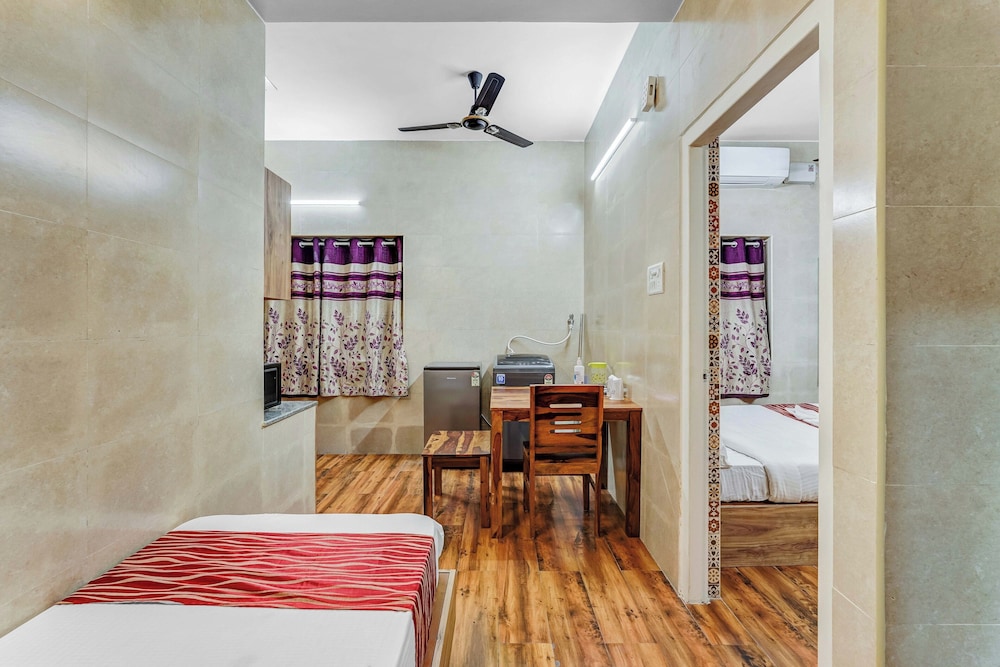 Season4 Residences 1-BHK furnished appt