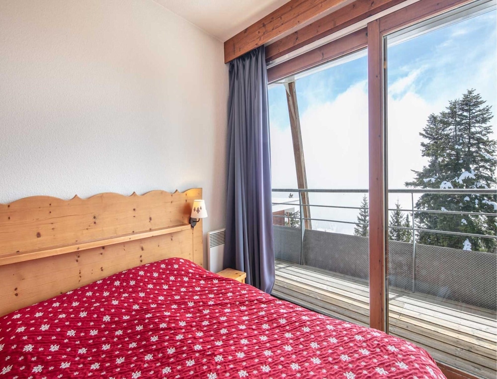 Apartment in Chamrousse Near Ski Slopes