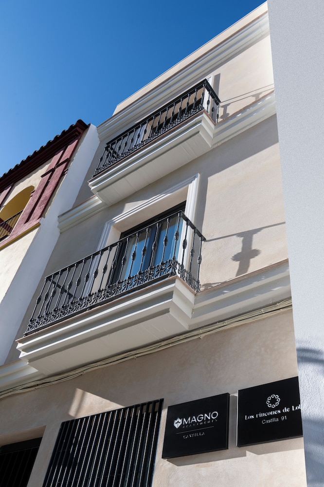 Magno Apartments Castilla