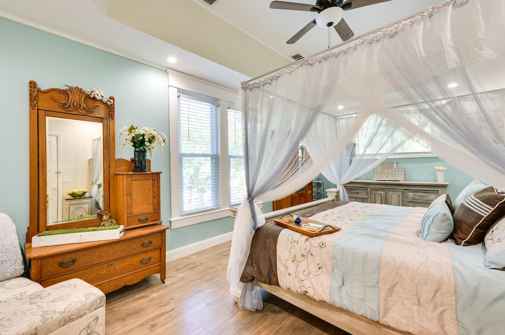 'the Liberty Belle' Home Near Dwtn Brooksville! view 4
