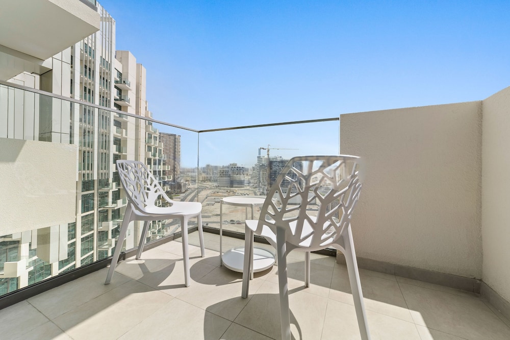 Lux BnB Farhad Azizi- Al Jaddaf