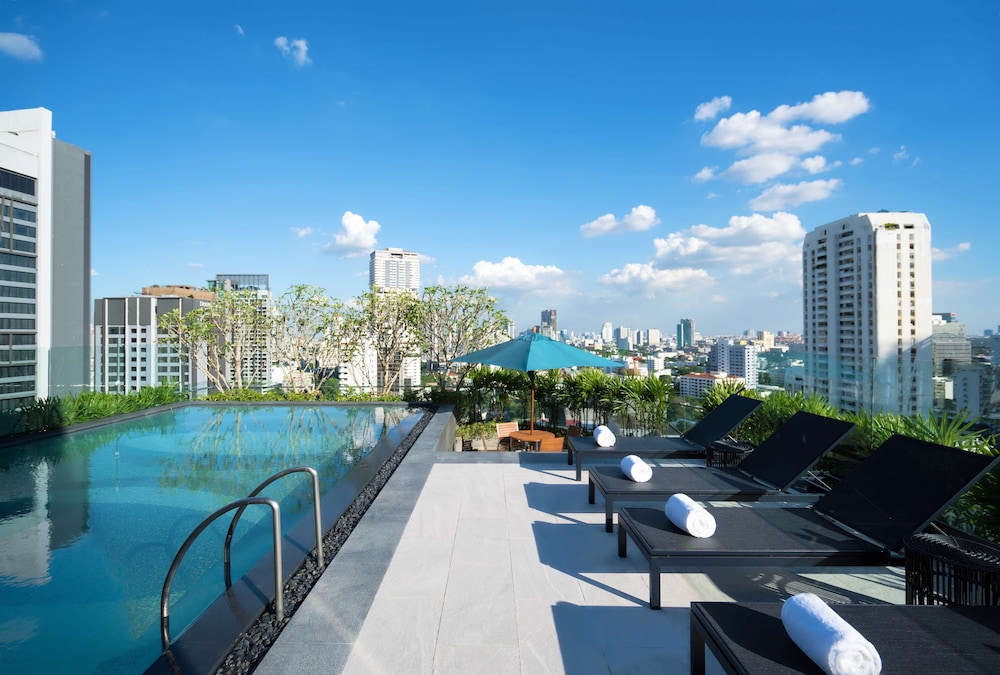 Hyatt Place Bangkok Sukhumvit 24 1