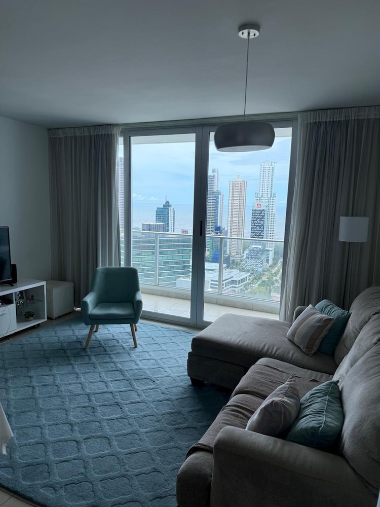 Bright Tower - Premium 3 BDR Apt in Costa del Este