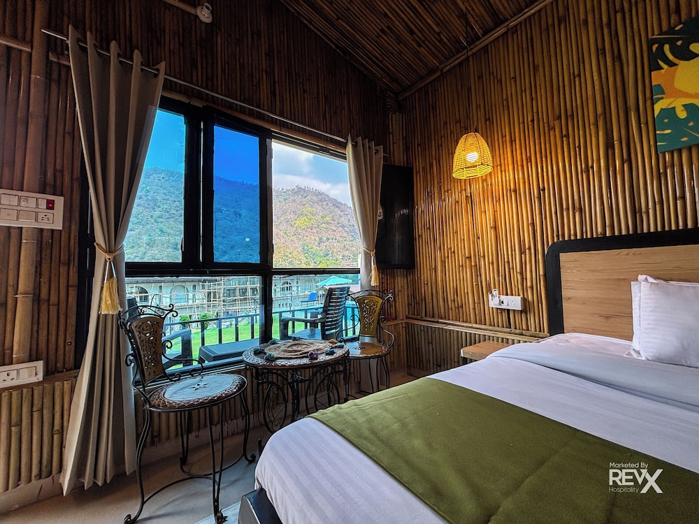 Euphoric Tiger Resort